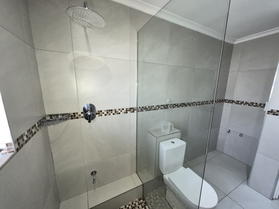 To Let 3 Bedroom Property for Rent in Rylands Western Cape